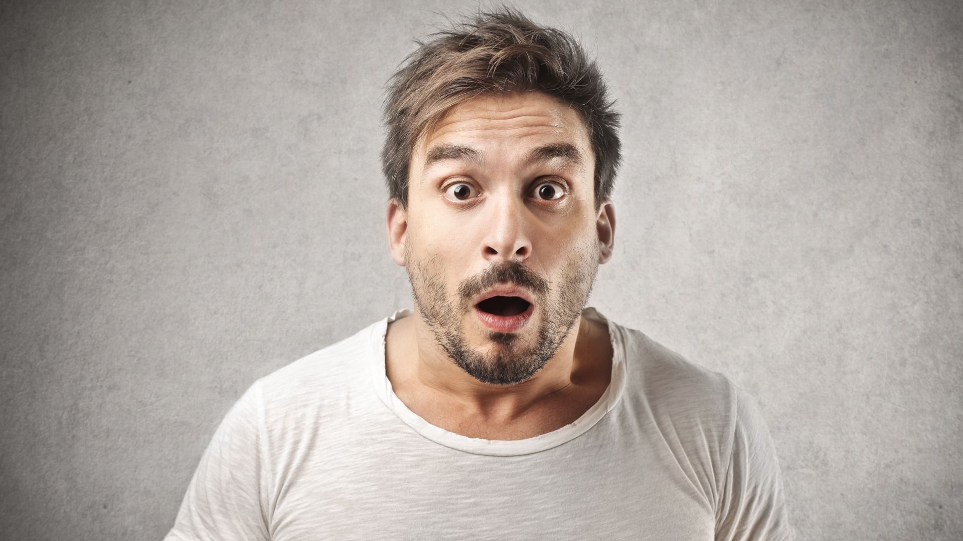 How APEX executes SQL statements without having permissions?